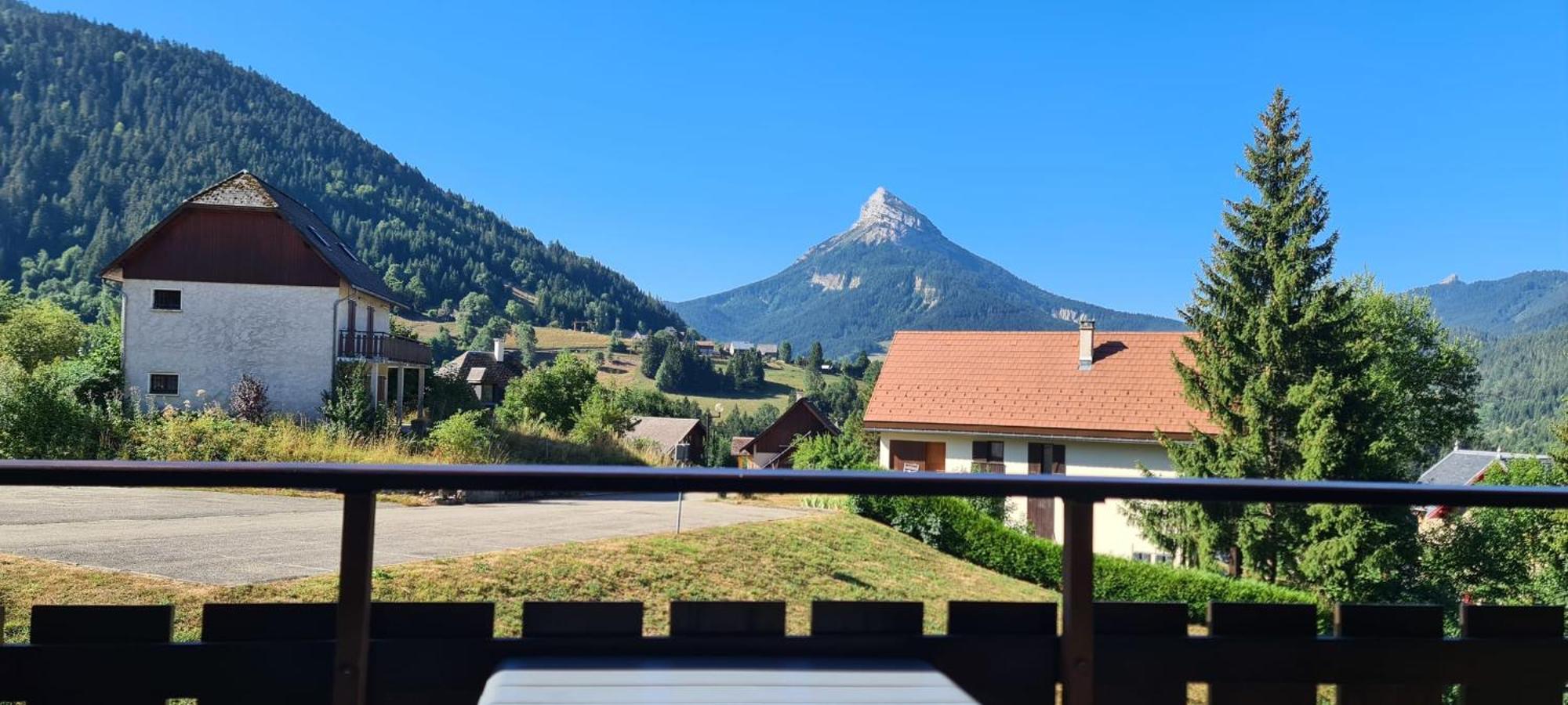 Apartamento Le Bois Joli En Chartreuse Saint-Pierre-de-Chartreuse Exterior foto